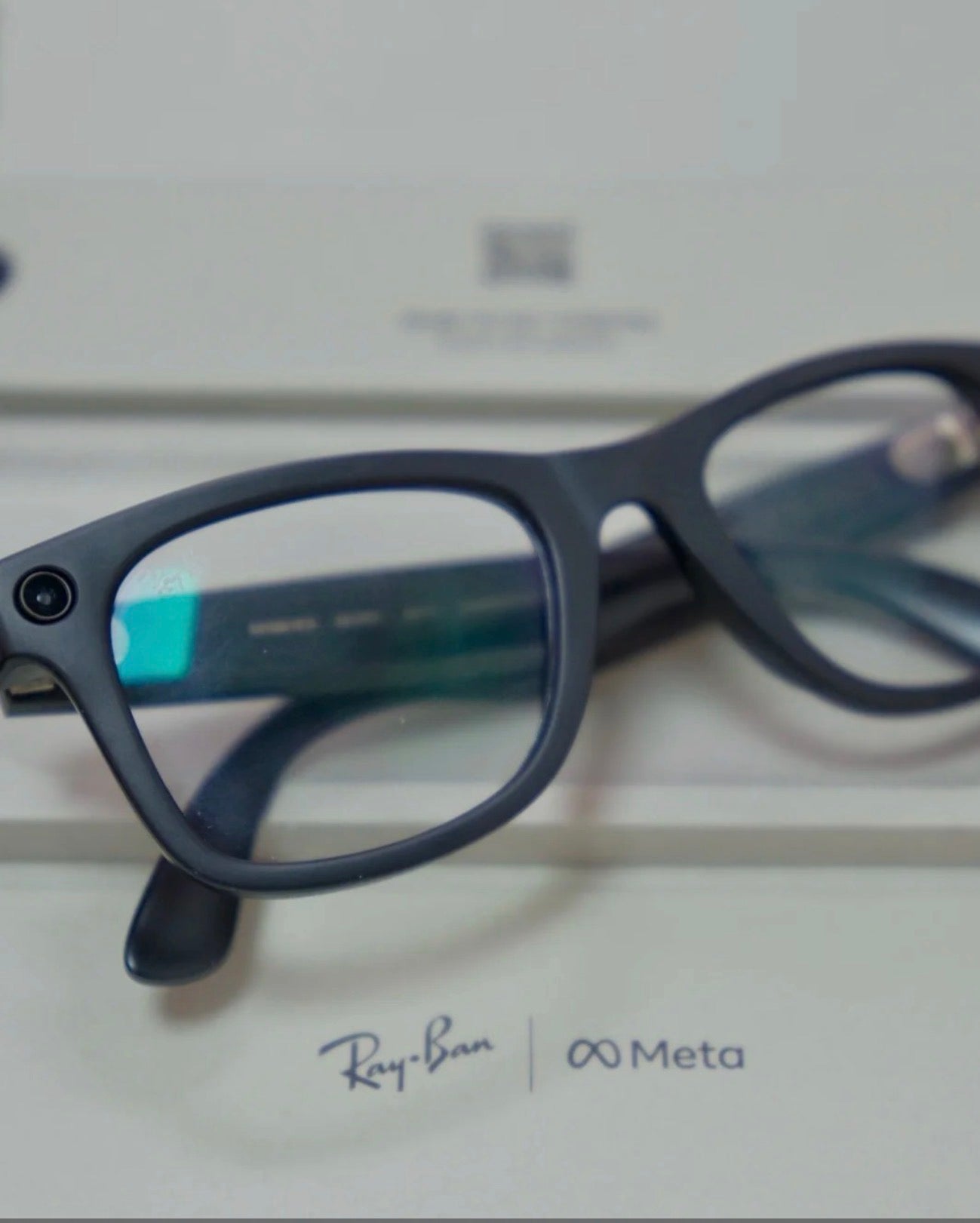 Ray-Ban Meta Smart Glasses GEN 2